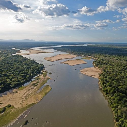 nyrere river